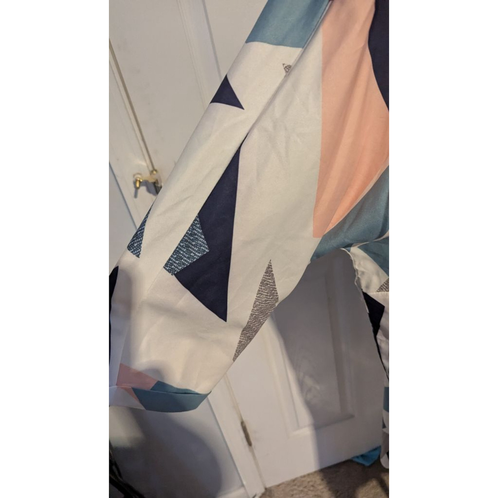 Measeor Geometric design light dress XL - Picture 4 of 7